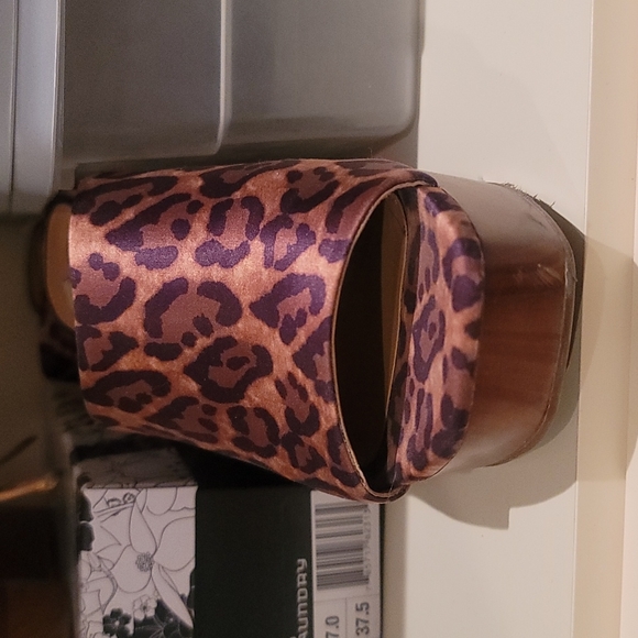 Jessica Simpson Shantelle Wedge Heels - Picture 5 of 7